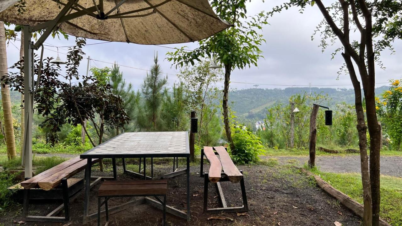 Megarden Daknong Villa Gia Nghia Exterior photo